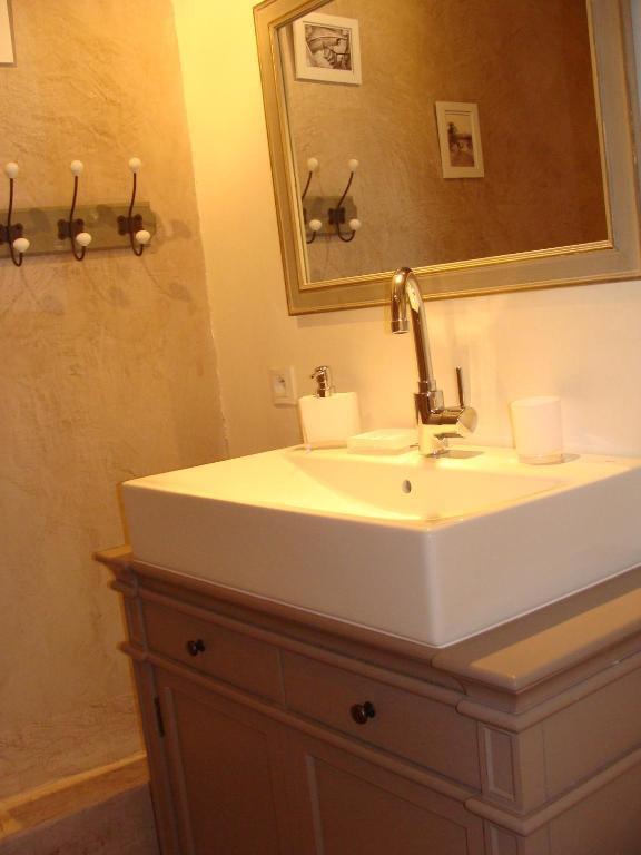 La Pierre Folle Chambres D'Hotes Cluny Room photo